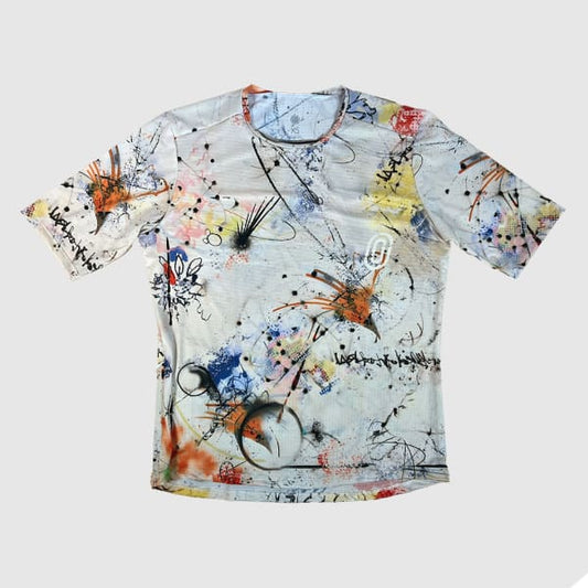 Overspray Distance Tee - frente (plano)
